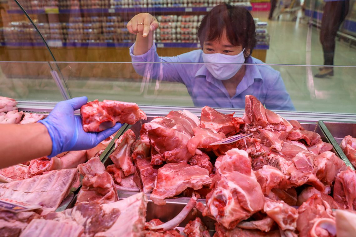 Giá thịt lợn hơi bất ngờ tăng cao đột ngột